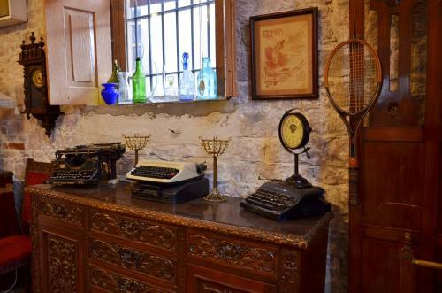 Hostal Marti Hotel