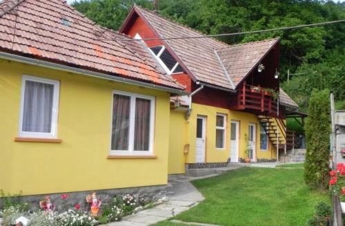 Hostal Hegyalja Vend�gh�z