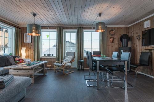 Apartamento Mountain Lodge, Topptrysil 6+1 Guest -skihytta