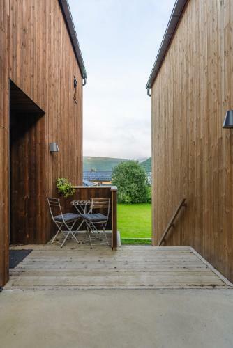 Modern Villas In Plush Town