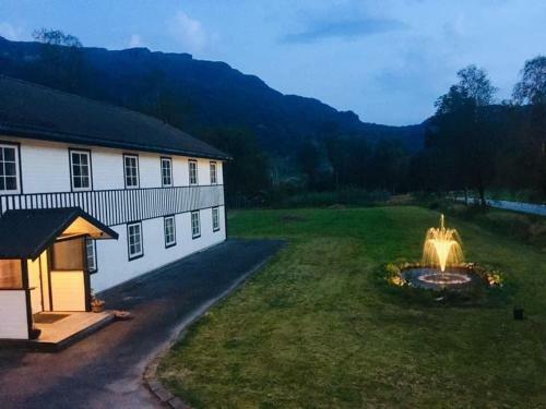 Hostal Vikedal Relax Center