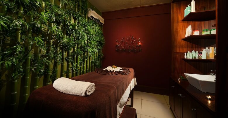 Hotel Le Palmiste Resort & Spa