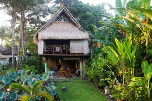 Lodge Jasri Dalem Surf Retreat
