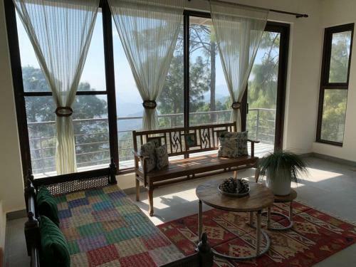 Hotel Blusalz Escapade Lansdowne