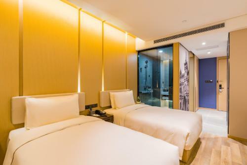 Atour S Hotel Shanghai Oriental Pearl Tower