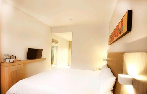 Hanting Hotel (Shanghai Hongcao South Road)