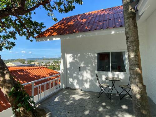 Hotel Kata White Villas