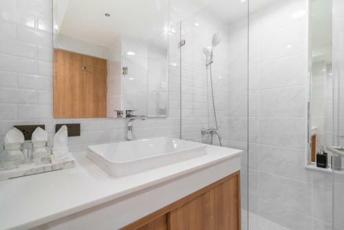 Kk Karon Kata Boutique Hotel - Sha Plus