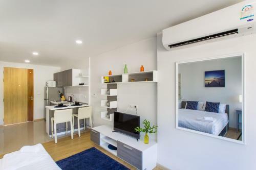 Villa Apartment Near Kata Beach, Studio 3 Person #39