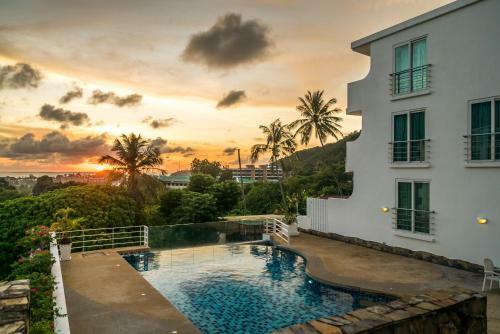 Apartamento Kata Ocean View Condominium By Lofty