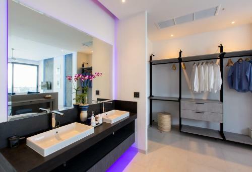 Villa Momo, Kata Phuket