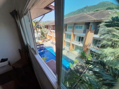 Hostal Wonderful Pool House Kata Beach