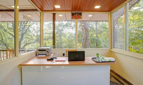 Hotel Treebo Trend Cecil Resort
