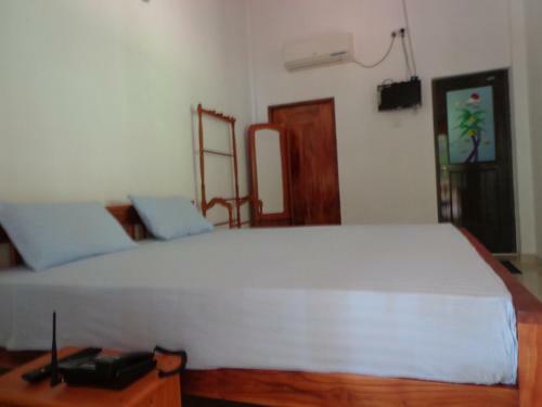 Hostal The Senaro Holiday Inn