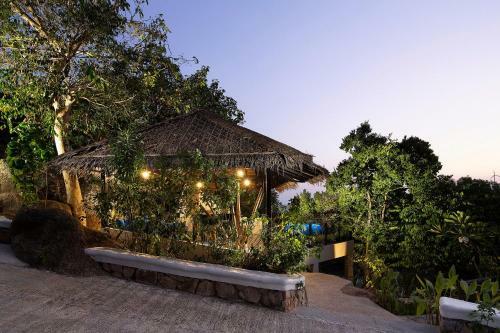 Pahili Pool Villas - Sha Plus