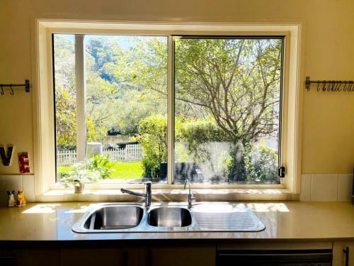Woy Woy Riverside Private Exclusive Holiday Home