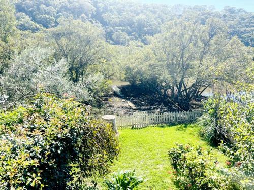 Woy Woy Riverside Private Exclusive Holiday Home