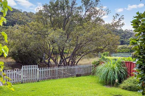Woy Woy Riverside Private Exclusive Holiday Home