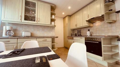 Apartment Rust II - Modernes Apartment Mit Prime, K�che, Wlan - Am Th�ringer Meer