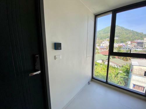 Modern Apartment The Deck 211 At Patong By Plh Phuket