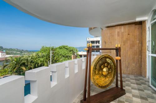 Exclusive Castle Villa With Two Pools+gym+cinema Patong