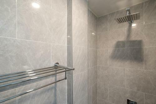 Exclusive Castle Villa With Two Pools+gym+cinema Patong