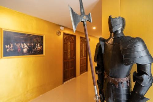 Exclusive Castle Villa With Two Pools+gym+cinema Patong