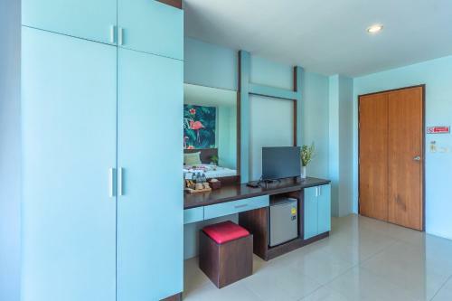 Sunflower Hotel
