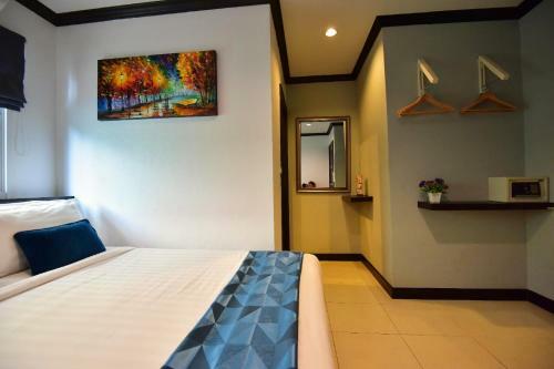 Hallo Patong Hotel