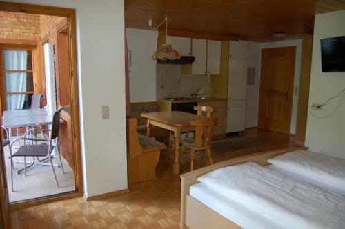 Apartamento Appartements Karin Mitten Im Gr�nen