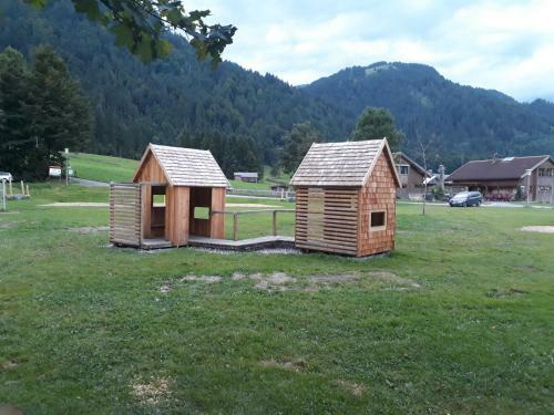 Hostal Haus Erna Schoppernau