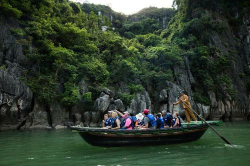 Halong Glory Cruise