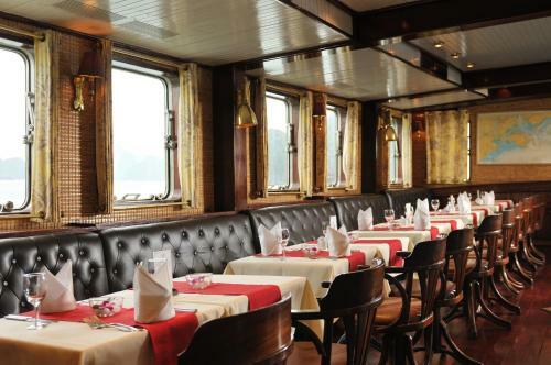 Emeraude Classic Cruises