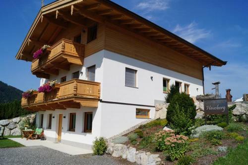 Apartamento Ferienwohnung Hausberg