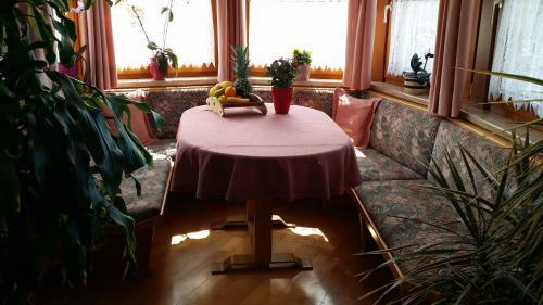 Bed & Breakfast Kreuzhof Seefeld