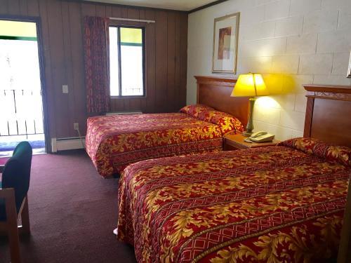 Granada Inn Motel - Kalkaska