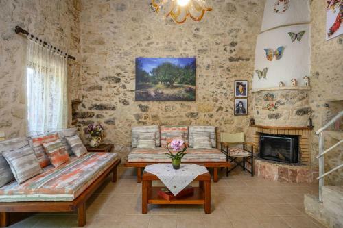 Apartamento Pagonas Traditional House