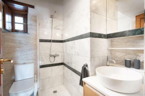 Villa Casa Rodanthi - Luxury Castle Residence