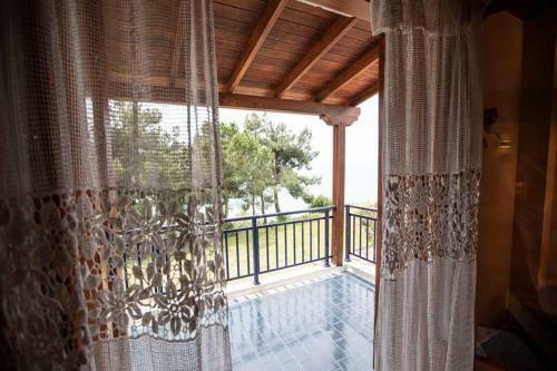 Luna Villa Private Beach