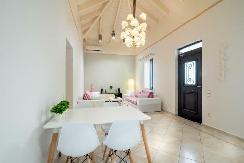 Apartamento Topalidi`s Home