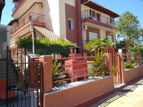 Blue Moon Apartments