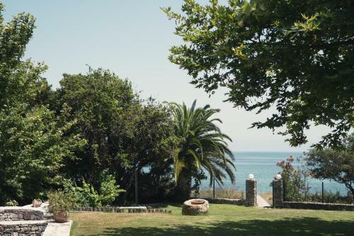 Villa The Beach House
