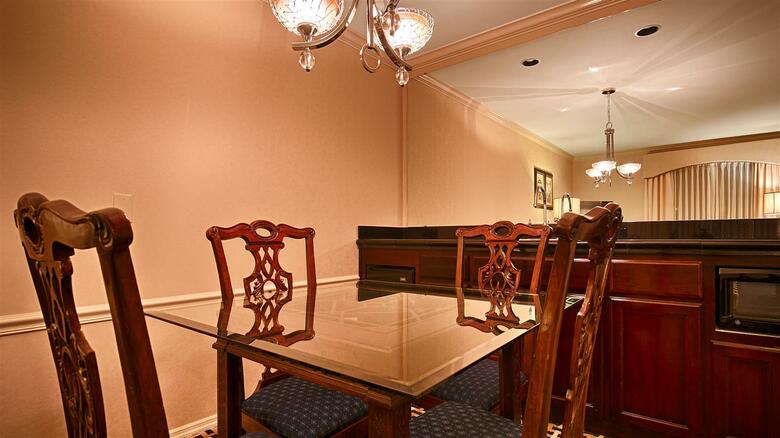 Best Western Premier Plaza Hotel And Conference Center