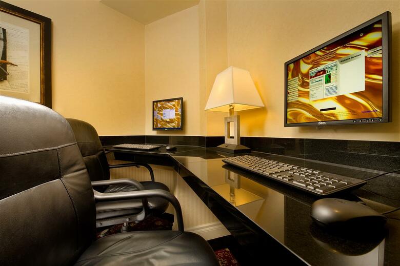 Best Western Premier Plaza Hotel And Conference Center