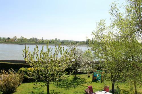 Bed & Breakfast En Bord De Seine