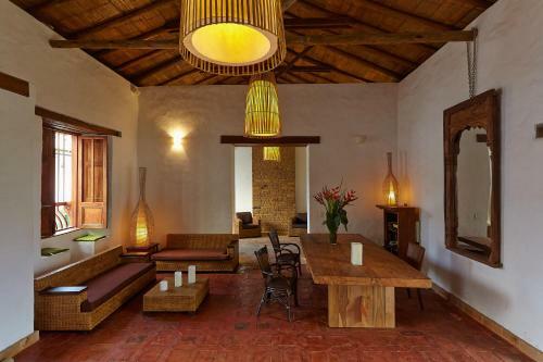 Hotel Casa Blanca