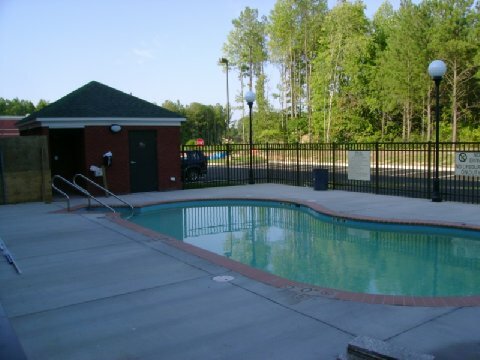 Holiday Inn Express Hotel & Suites Suffolk