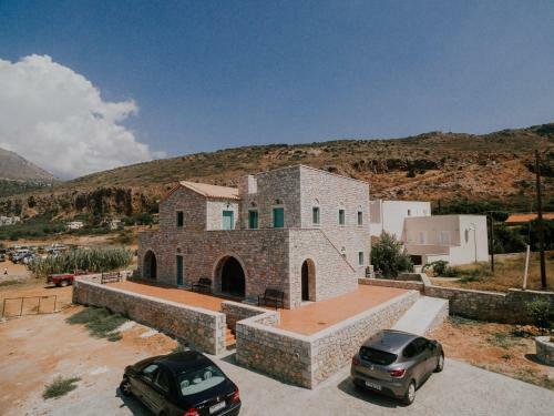Apartamento George Seafront Suites