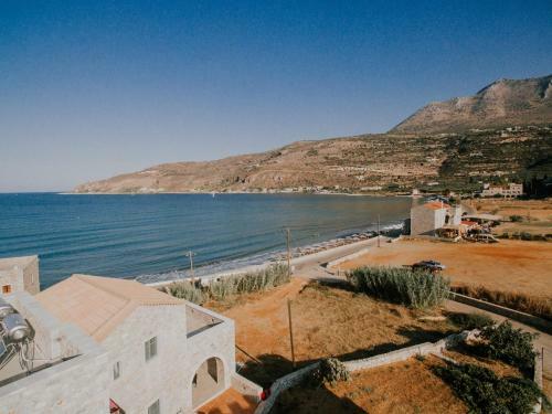 Apartamento George Seafront Suites