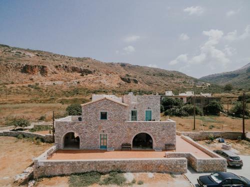 Apartamento George Seafront Suites